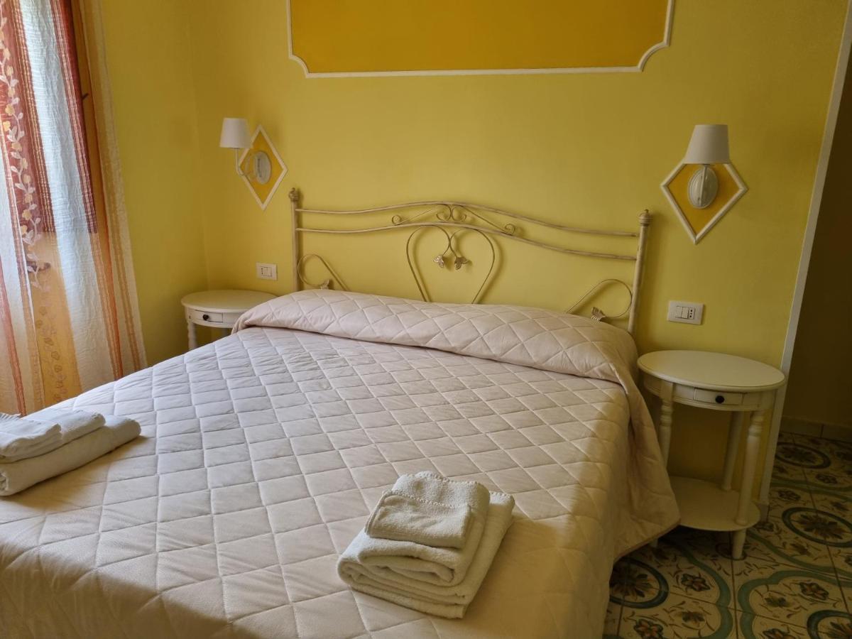 마라테아 Il Ruscello B&B 외부 사진